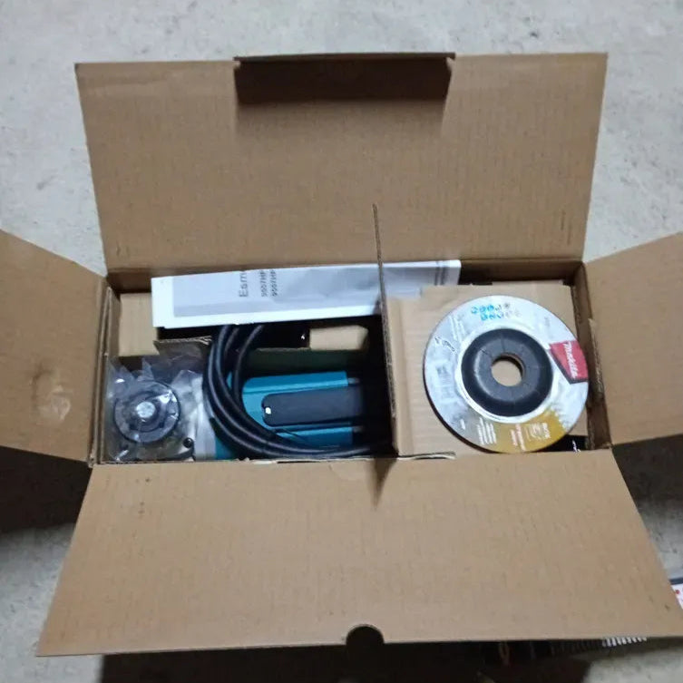 Pulidora Angular Makita